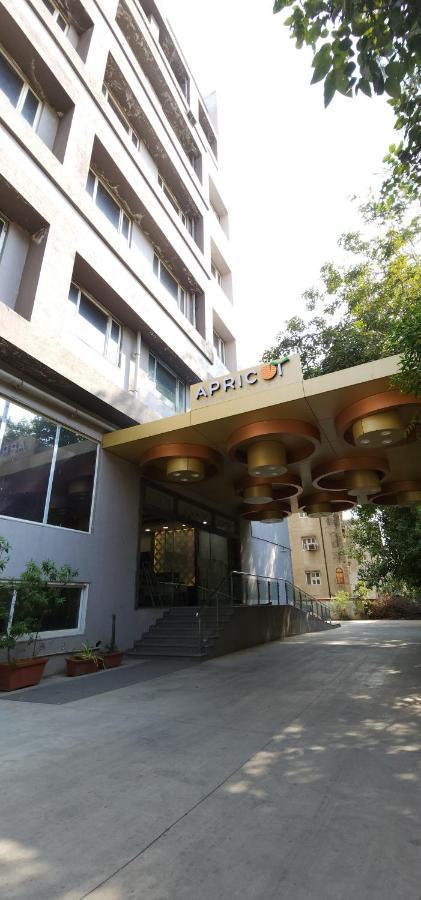 Apricot Hotel , Ahmedabad Exterior foto